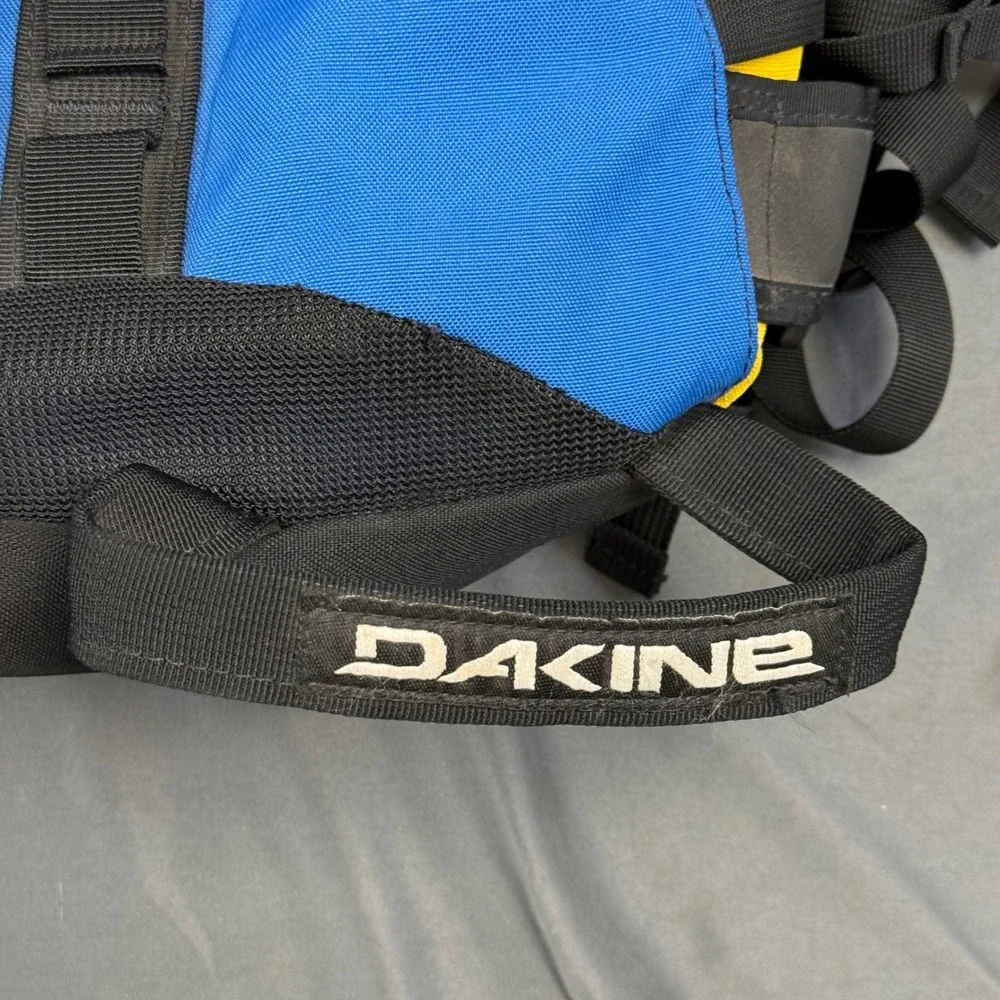 Vintage Dakine Vertex Backpack Blue Yellow Technical Hiking Snowboard Bag